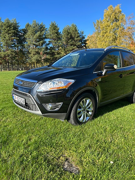 Ford Kuga 3 of 17