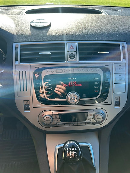 Ford Kuga 14 of 17