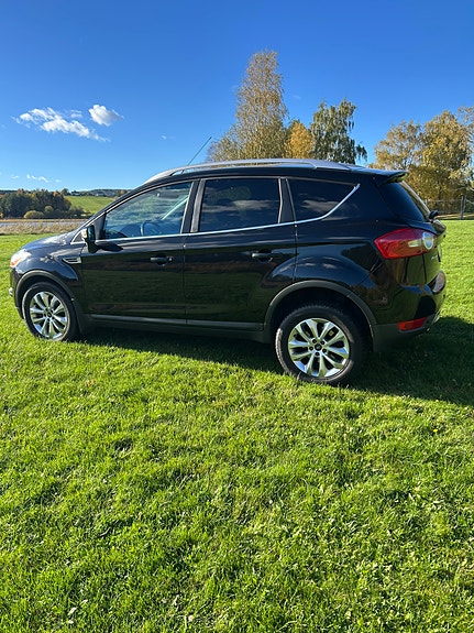 Ford Kuga 4 of 17