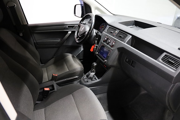 Volkswagen Caddy 8 of 12