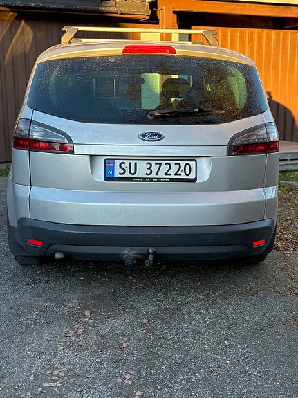 Ford S-MAX 4 of 11