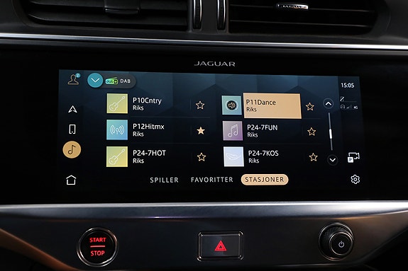 Jaguar I-PACE 19 of 24