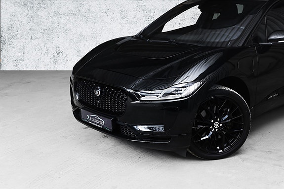 Jaguar I-PACE 3 of 24