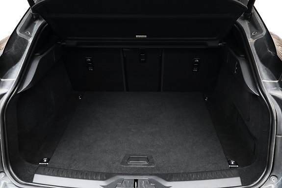 Jaguar I-PACE 6 of 24
