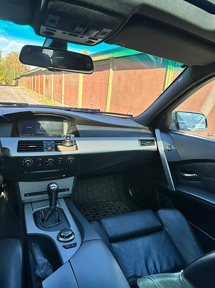 BMW 525d 10 of 21