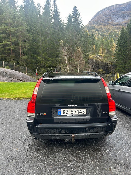 Volvo V70 5 of 13