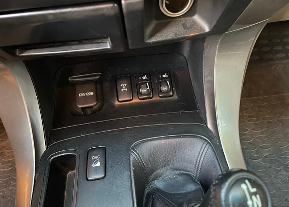 Toyota Land Cruiser 14 of 20