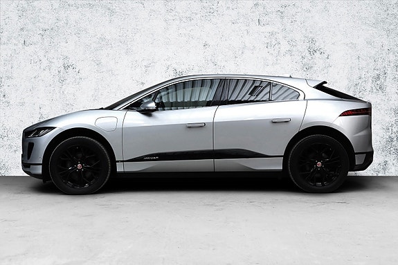 Jaguar I-PACE 8 of 23
