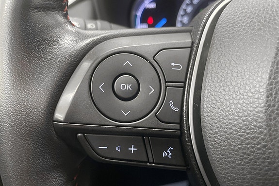 Toyota RAV4_HYBRID 14 of 27