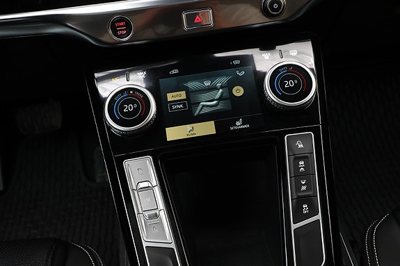 Jaguar I-PACE 20 of 28