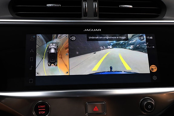 Jaguar I-PACE 25 of 28