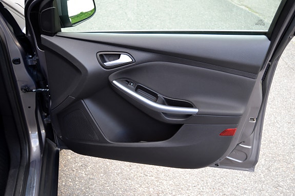 Ford Focus 23 of 30