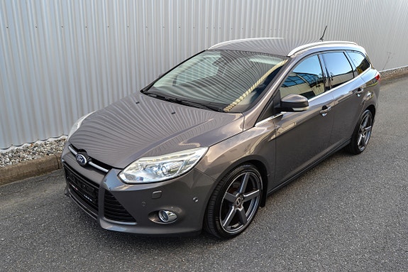 Ford Focus 10 of 30