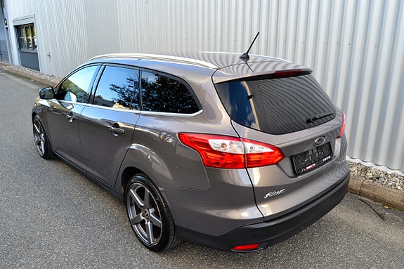 Ford Focus 9 of 30