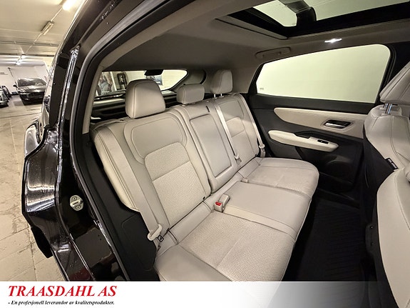 Nissan Ariya 17 of 30
