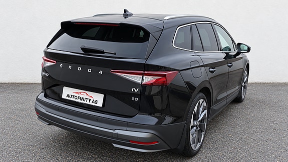 Skoda Enyaq 9 of 30