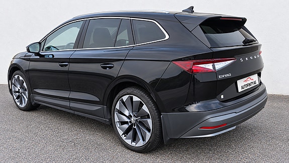 Skoda Enyaq 7 of 30