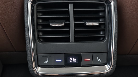 Skoda Enyaq 25 of 30