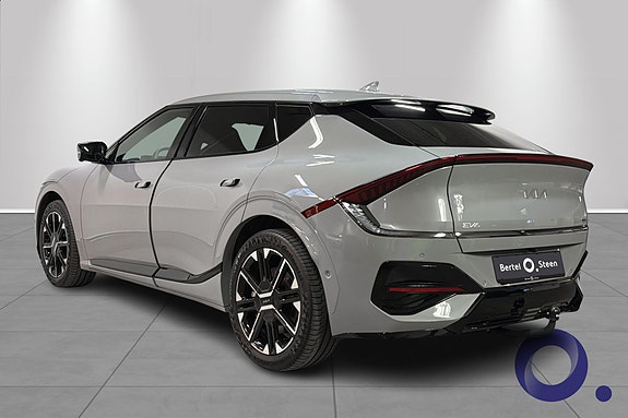 Kia EV6 3 of 28