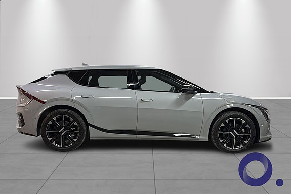Kia EV6 8 of 28