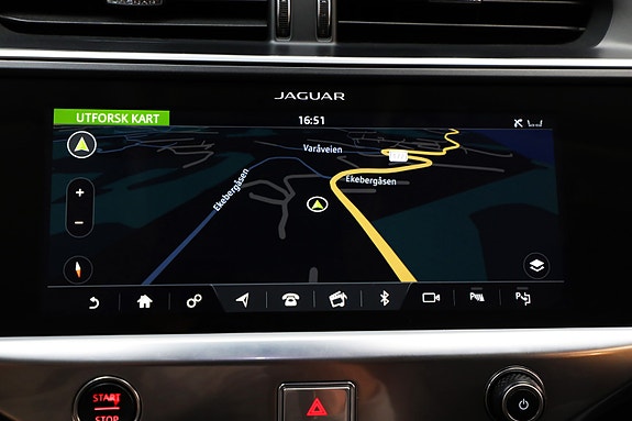 Jaguar I-PACE 18 of 23