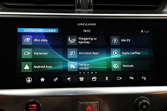 Jaguar I-PACE 20 of 23