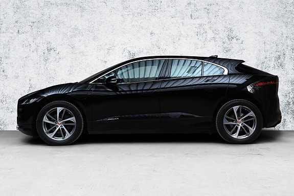 Jaguar I-PACE 8 of 23