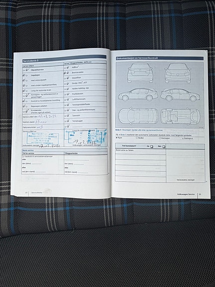 Volkswagen Golf VII 22 of 24