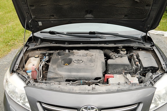 Toyota Corolla 11 of 30
