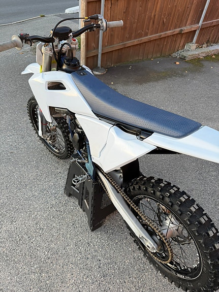 Husqvarna TC 85 6 of 8