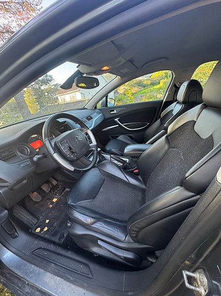 Citroen C5 10 of 12