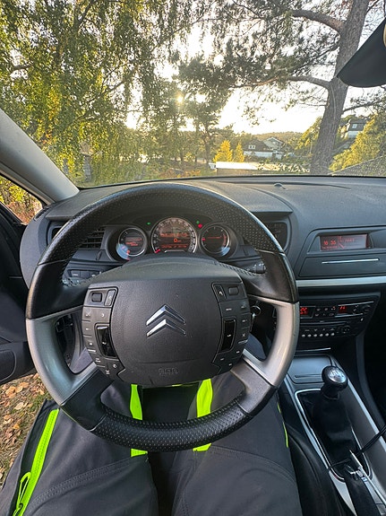 Citroen C5 7 of 12
