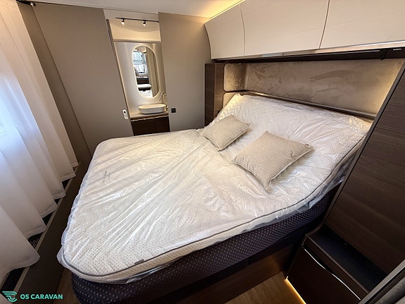 Adria ALPINA 663 HT 22 of 30