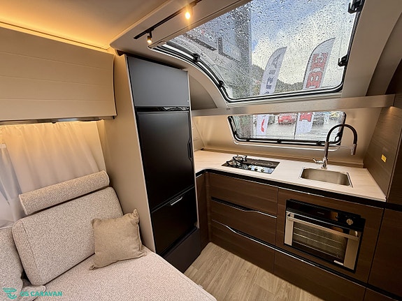 Adria ALPINA 663 HT 15 of 30