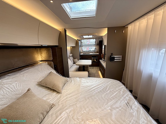 Adria ALPINA 663 HT 28 of 30