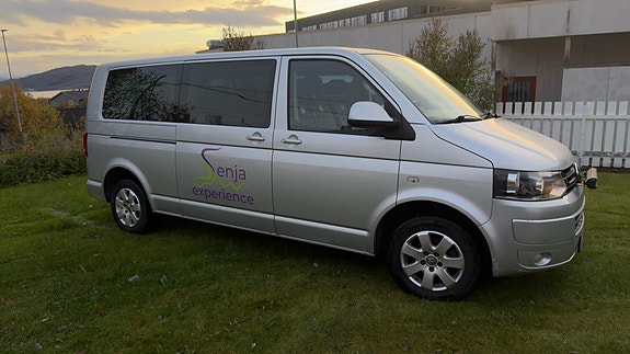 Volkswagen Caravelle 13 of 30