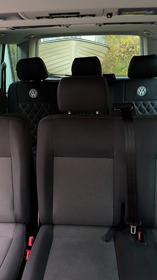 Volkswagen Caravelle 26 of 30