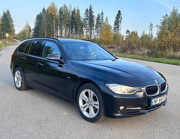 BMW 320d 5 of 19
