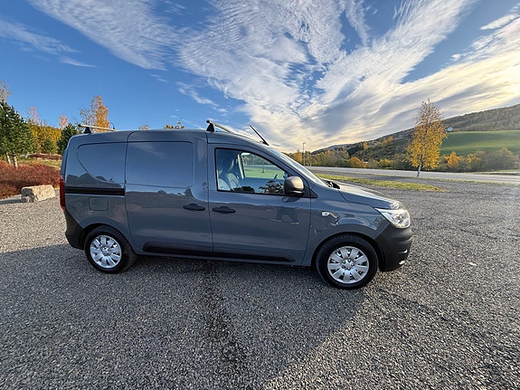 Renault Express 3 of 30