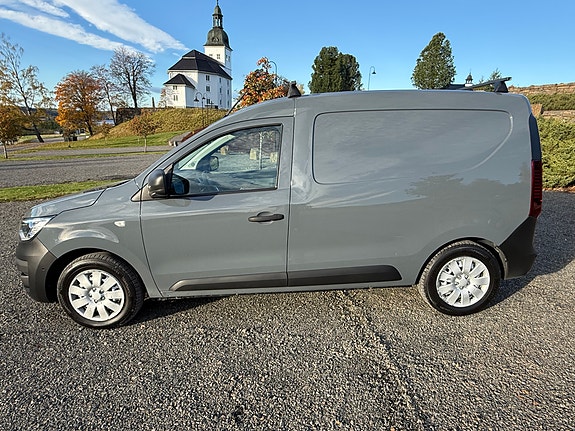 Renault Express 11 of 30
