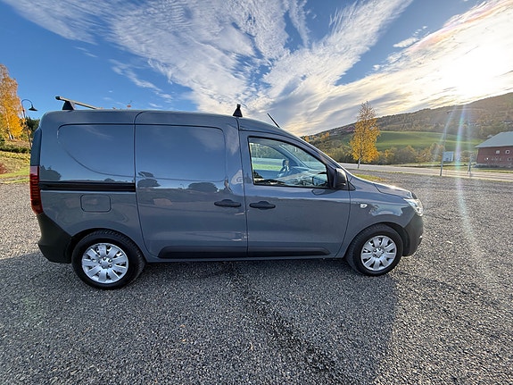 Renault Express 4 of 30