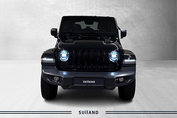 Jeep Wrangler Unlimited 8 of 17