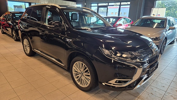 Mitsubishi Outlander 3 of 22