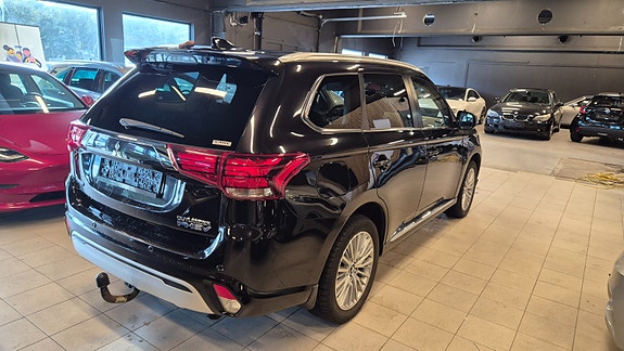 Mitsubishi Outlander 5 of 22