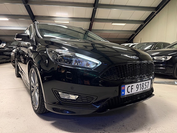 Ford Focus 9 of 18