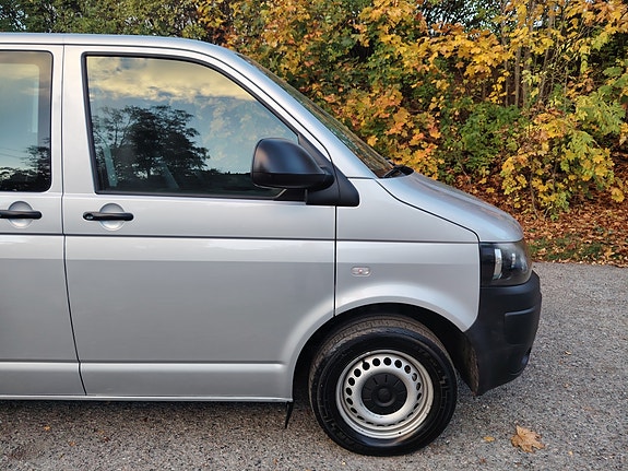 Volkswagen Transporter 23 of 30