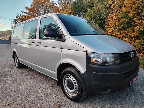 Volkswagen Transporter 21 of 30