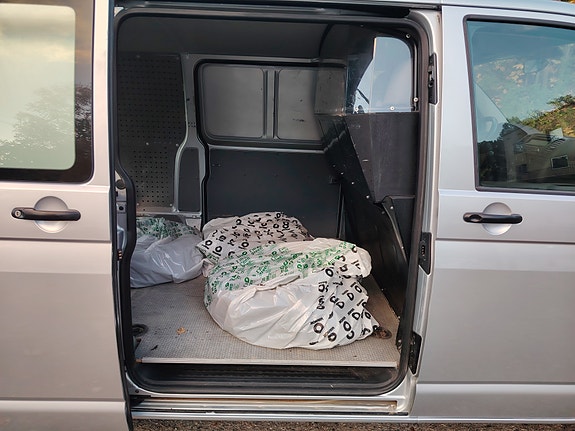 Volkswagen Transporter 26 of 30