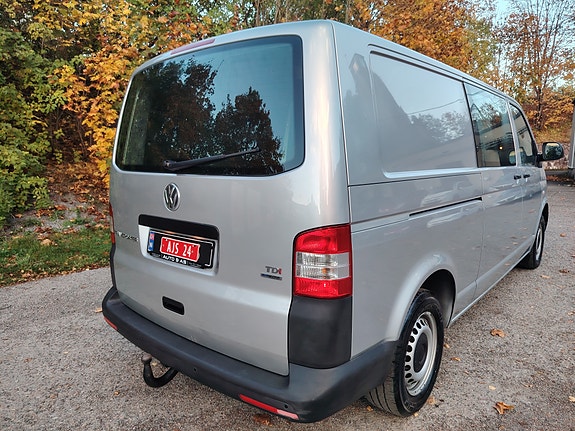 Volkswagen Transporter 15 of 30
