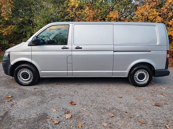 Volkswagen Transporter 6 of 30